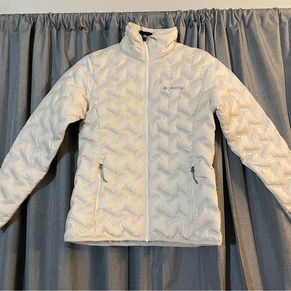 NWOT NEVER WORN COLUMBIA GOLDEN GROVE PUFFER JACKET - Picture 4 of 11